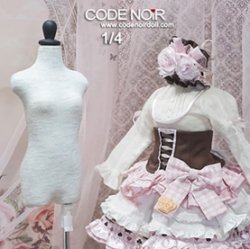 CAC000127 1/4 Doll Mannequin